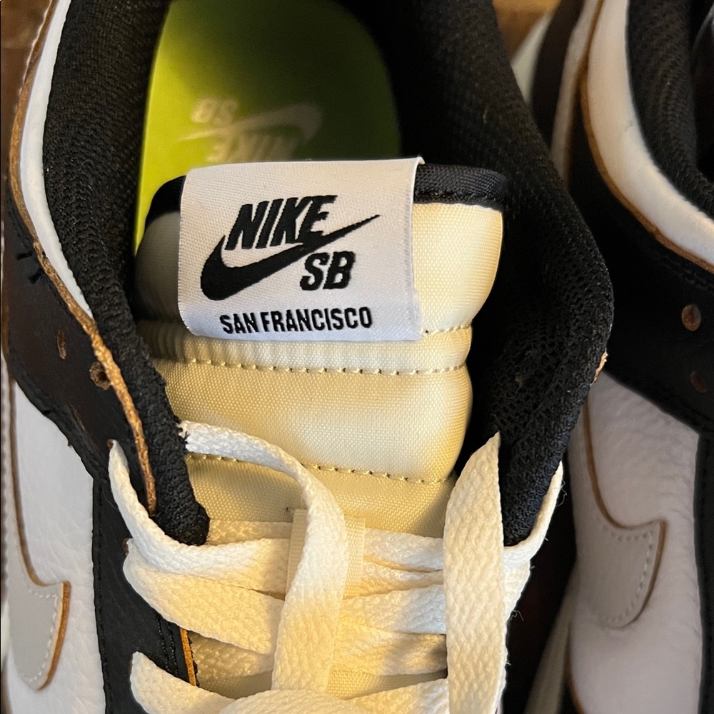 New Nike SB Dunk Low HUF San Francisco sneaker in black & white & orange - Picture 2 of 9